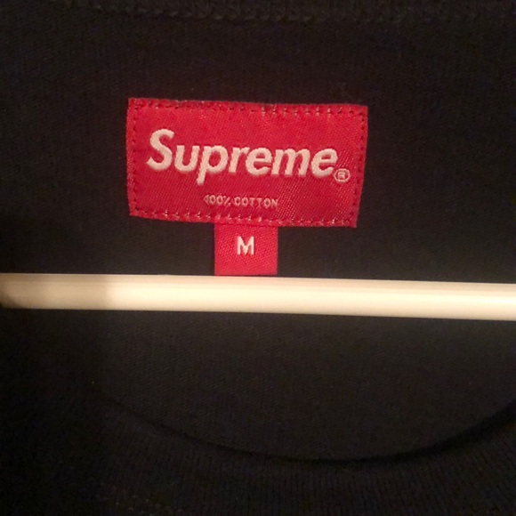 Supreme Holographic T-shirt size Medium - Picture 3 of 4